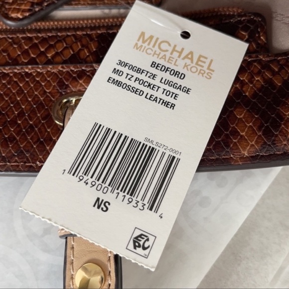 ✅SALE❤️‍🔥🆕Michael Kors Bag🎁 - Picture 7 of 8